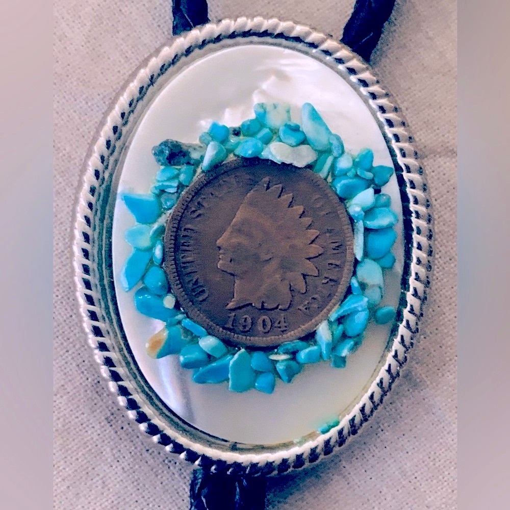 Vintage Bolo Tie 1904 Indian Head Penny Turquoise Chip on Mother of Pearl